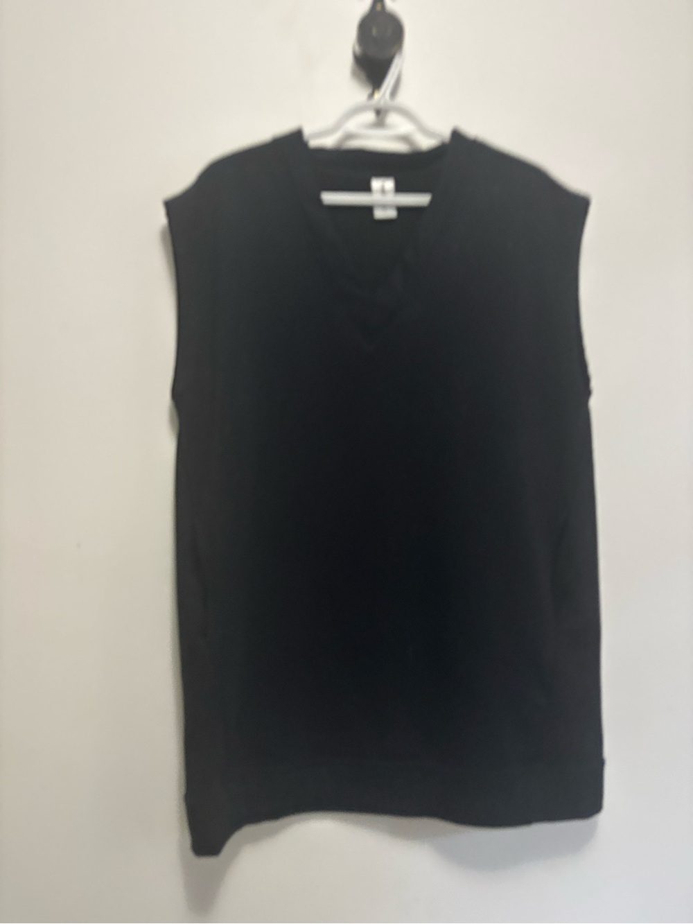 Smash + Tess Black V-Neck Sleeveless Top